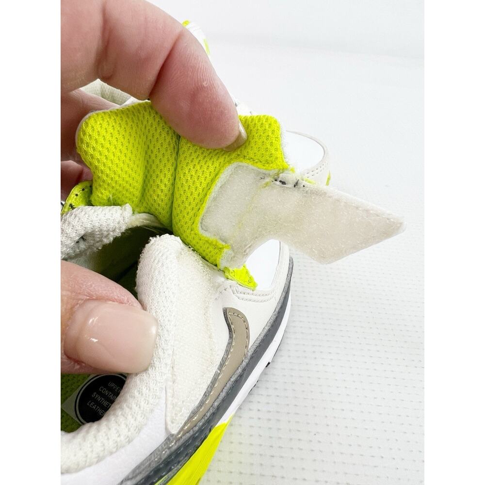 Nike Air Max 90 Easy On Size 6c Toddler Sneakers Retro White Khaki Cyber Green - Picture 6 of 12
